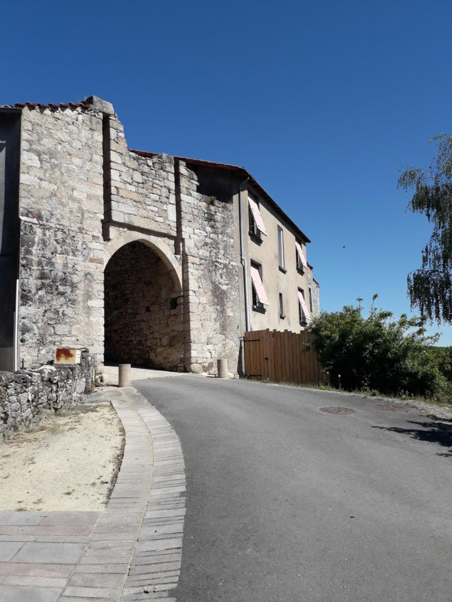 Maison De Vacances Chateaumur Esterno foto